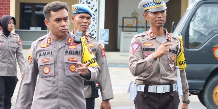 Kapolres Seruyan Cek Ruangan Kantor dan Pelayanan Publik Polres Seruyan