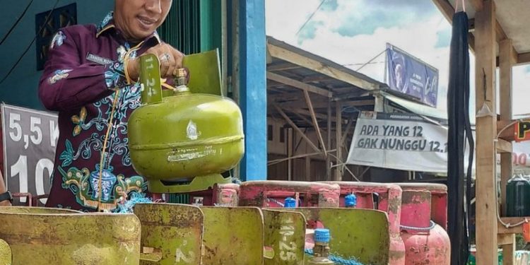 Pemko Palangka Raya Sidak Harga Gas Elpiji 3 Kg