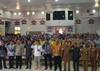 Bupati Perdie Apresiasi Seminar Nasional yang Digelar Disdikbud Mura