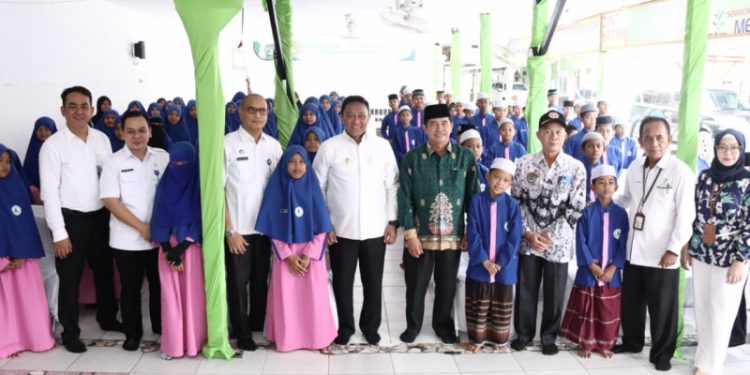 Wagub Edy Pratowo Anjangsana ke Lembaga Kesejahteraan Sosial BERKAH Palangka Raya