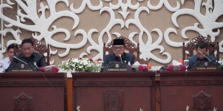 Wagub Kalteng Edy Pratowo Harapkan Raperda yang Belum Ditetapkan Dapat Dirampungkan