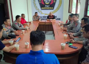 Kapolres Barsel Sambangi Sekretariat PWI Kabupaten Barsel