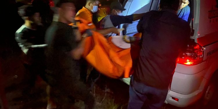 Polresta Palangka Raya dan Polsek Sebangau Evakuasi Penemuan Jenazah Wanita