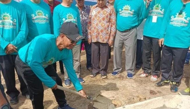 Heriyus Sumbang 50 Sak Semen Untuk Pembangunan Masjid Samirhan Hamzah