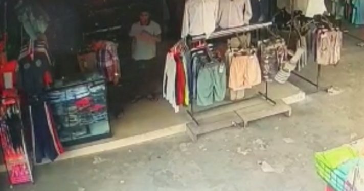 Dua Bocah Perempuan Dipukul dan Dijambak Kekek 75 Tahun