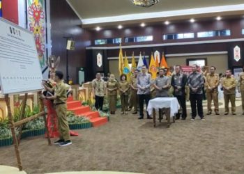 Wali Kota Palangkaraya Fairid Naparin : Indek SPBE Kota Palangka Raya Tahun 2022 Masuk Dalam Katagori Baik