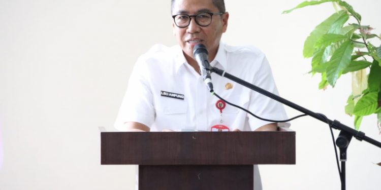 Asisten Ekbang Leonard S. Ampung Buka Workshop dan Pelatihan Budidaya Kakao
