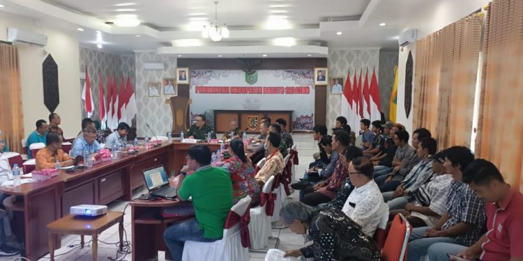 PT.MUTU, WAS, PIR dan EG Diduga Cemari Sungai Warga dengan Limbah