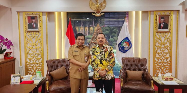 Sekda Kalteng Laporkan Progres Pembangunan Program Strategis ke Kemendagri
