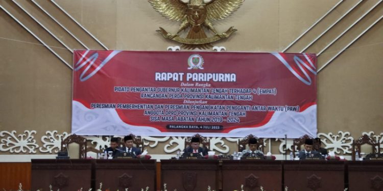 Pemprov Sampaikan Empat Raperda Provinsi ke DPRD Kalteng