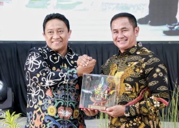Wagub Kalteng H Edy Pratowo Hadiri Malam Akrab Pangdam XII/TPR