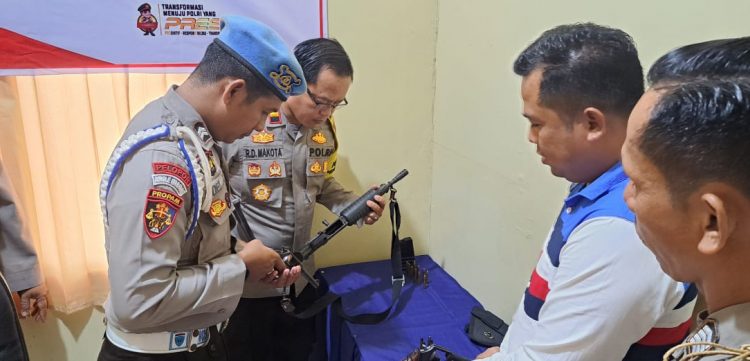 Polsek Permata Intan Tandatangan Komitmen Bersama