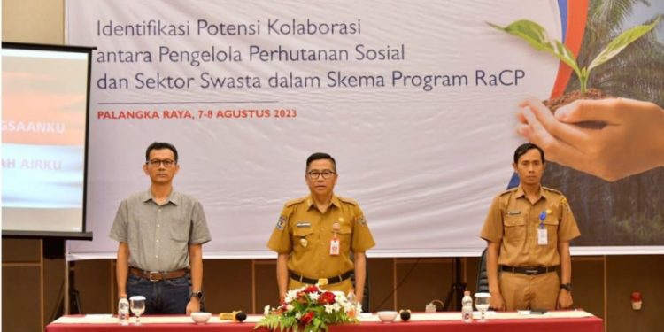 Kepala Bappedalitbang Buka Kegiatan Identifikasi Potensi Kolaborasi Antara Pengelola Perhutanan Sosial dan Sektor Swasta