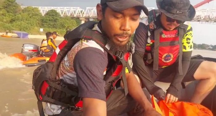 ABG Tenggelam di Sungai Kahayan Ditemukan Meninggal   