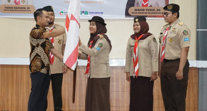 Fairid Nafarin Lepas Kontingen Raimuna Nasional XII Kota Palangka Raya