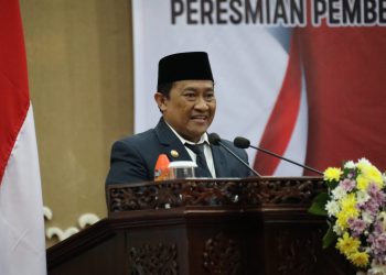 Wagub Edy Pratowo Hadiri Pelantikan PAW Anggota DPRD Kalteng