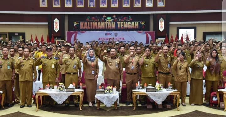 Sekda Berharap Camat dan Kades Menjadi Contoh