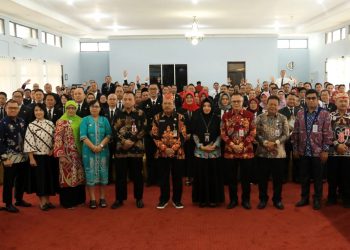 Sekda Nuryakin Tutup Pelatihan Kepemimpinan Administrator Gelombang I Angkatan I, II, dan III