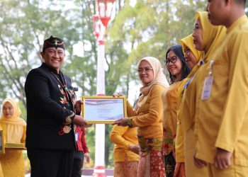 Wagub Edy Pratowo Pimpin Upacara Peringatan Hari Jadi Ke-64 Kabupaten Kobar