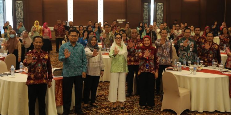 Ketua TP PKK Kalteng Buka Acara Peningkatan Kapasitas Pokjanal Posyandu