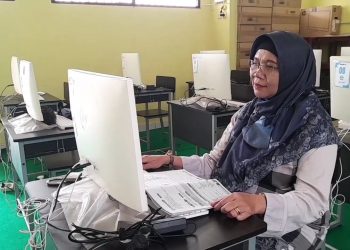 Akibat Kabut Asap, Murid SD Negeri Langkai 3 Belajar Daring