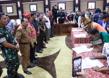 Arahan Gubernur Sugianto Sabran Pada Hasupa Hasambewa Bersama Ormas-ormas di Kalteng