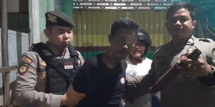 Meresahkan, Pria Mabuk Bersajam Badik Diamankan Polisi