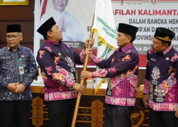 Wagub H Edy Pratowo Lepas Kafilah Kalteng Ikuti STQH Nasional XXVII