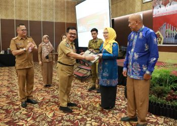 Herson Aden Buka Sosialisasi Penguatan Kapasitas Kelembagaan Posyantek 2023