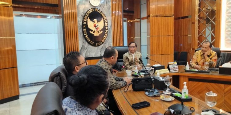 Jelang Sarasehan Nasional 25 Tahun IJTI, Pengurus Pusat Sampaikan Gagasan Jurnalisme Positif ke Menkopolhukam