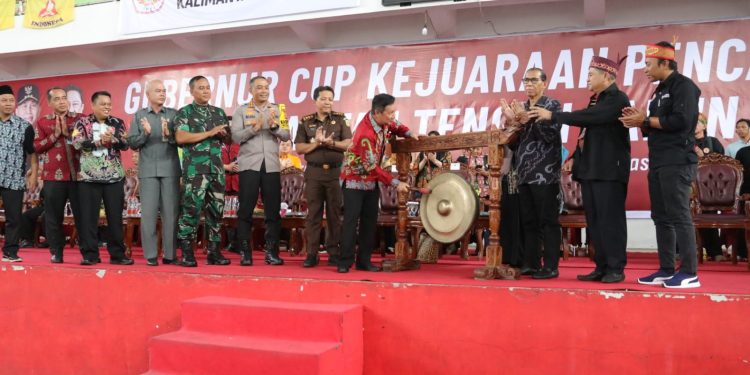 Sahli KSDM Suhaemi Buka Gubernur Cup Kejuaraan Pencak Silat Se-Kalteng Tahun 2023