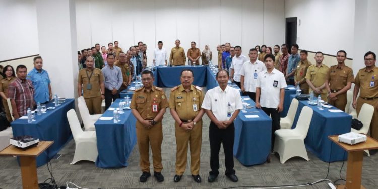 Sekda Nuryakin Buka Rapat Finalisasi Usulan Tarif Batas Atas dan Tarif Batas Bawah BUMD Air Minum se-Kalteng