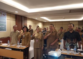 Asisten Ekbang Buka Bimtek Penyusunan dan Pelaporan Rencana Aksi Daerah Perkebunan Kelapa Sawit Berkelanjutan