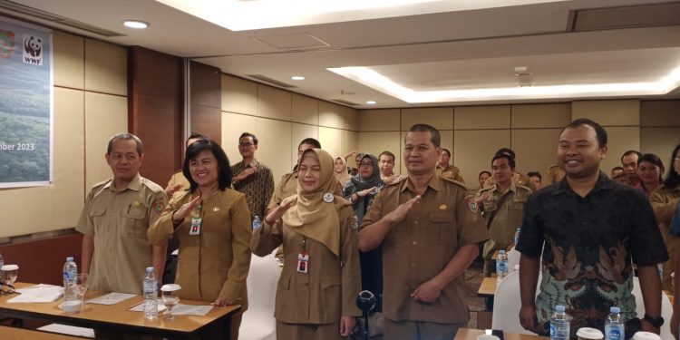 Asisten Ekbang Buka Bimtek Penyusunan dan Pelaporan Rencana Aksi Daerah Perkebunan Kelapa Sawit Berkelanjutan