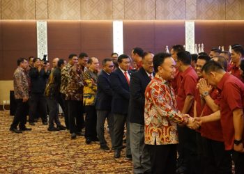 Kepala Badan Kesbangpol Hadiri Pelantikan dan Pengukuhan Pengurus KONI Prov. Kalteng