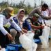 Pemko Palangka Raya Tebar 70 Ribu Benih Ikan Lokal di Danau Hanjalutung