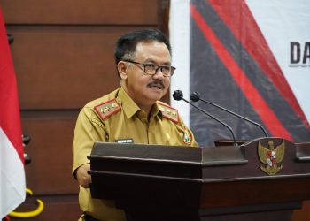 Sahli Gubernur Herson B. Aden Buka Rakor Pemantauan Orang Asing dan Lembaga Asing di Provinsi Kalteng