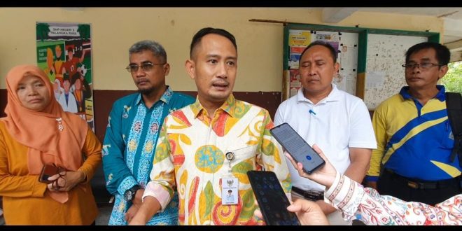 Pemko Palangka Raya Jamin Siswa Tidak Mampu Untuk Dapatkan Seragam Sekolah