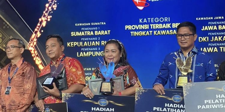 Kalteng Raih Juara 3 Kategori Provinsi Terbaik BBWI dan Kategori Kriya ABBI 2023