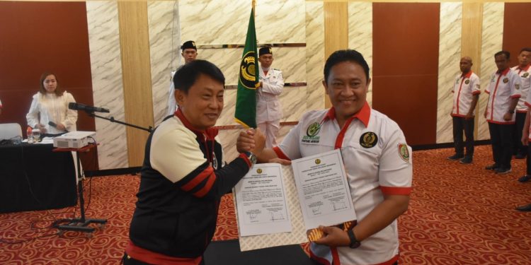 H. Edy Pratowo Resmi Dilantik Sebagai Ketua Umum PELTI Kalteng