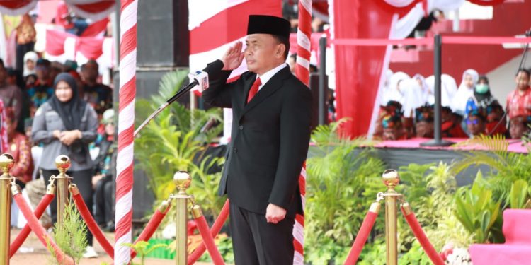 Gubernur Sugianto Sabran Pimpin Upacara Peringatan Hari Jadi ke-71 Kabupaten Kotim