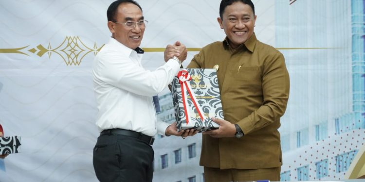 Wagub Kalteng Terima LHP Dengan Tujuan Tertentu dari BPK Kalteng
