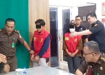 Kejati Kalteng Tahan Dua Tersangka Korupsi Dana BOK Barsel Tahun 2020-2021