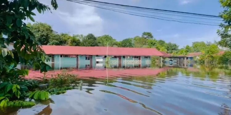 Pemkab Barsel Terapkan Belajar Dari Rumah Selama Banjir