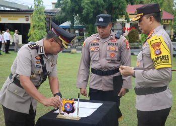 Kapolresta Pimpin Sertijab Wakapolresta Palangka Raya