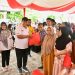 Wagub Edy Pratowo Buka Pasar Penyeimbang untuk Warga Kota Palangka Raya