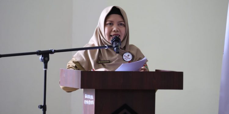 Dukung Kemajuan Sektor Perkebunan, Asisten Ekbang Buka Seminar Potensi Pengembangan Kakao di Kalteng