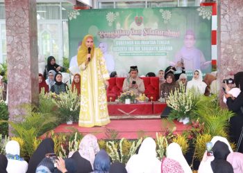 Ustadz Maulana Bak Magnet Dalam Pengajian Gubernur Kalteng dan Istri Hari Ini