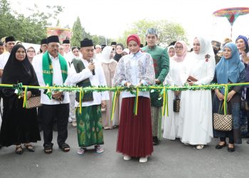 Ketua TP PKK Ivo Sugianto Sabran Buka Kalteng Ramadhan Festival Tahun 2024