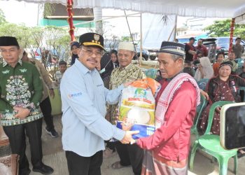 Masyarakat Antusias, Sekda Nuryakin Buka Pasar Murah di Kabupaten Murung Raya
